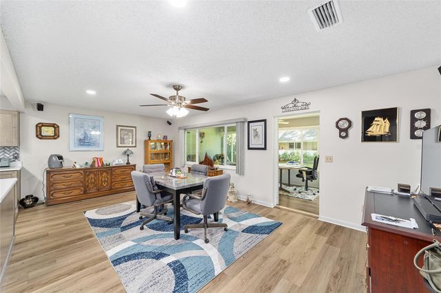 8649 SW 92ND PLACE B, Ocala, FL 34481
