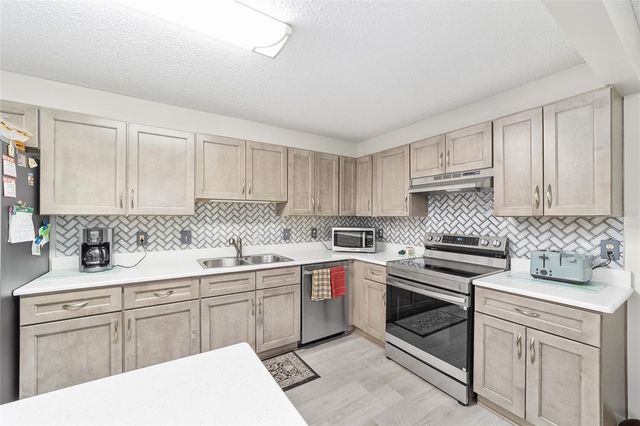 8649 SW 92ND PLACE B, Ocala, FL 34481