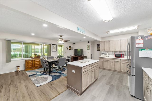 8649 SW 92ND PLACE B, Ocala, FL 34481