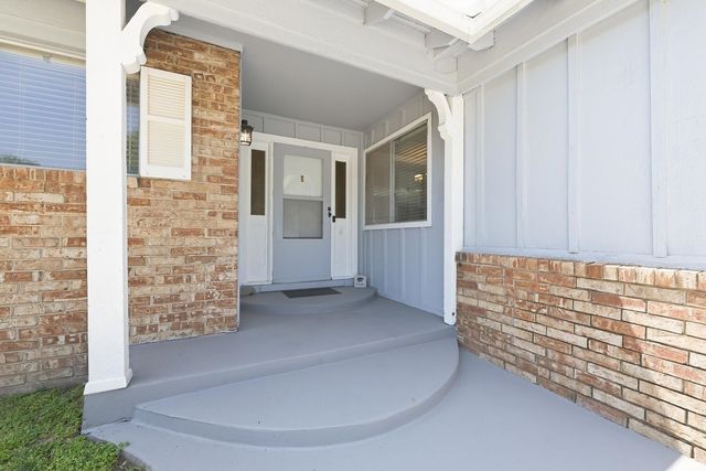 4209 Charron, Wichita, KS 67220