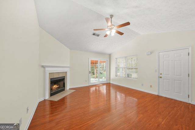 150 Vaughn Drive, Fayetteville, GA 30214