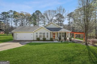 150 Vaughn Drive, Fayetteville, GA 30214