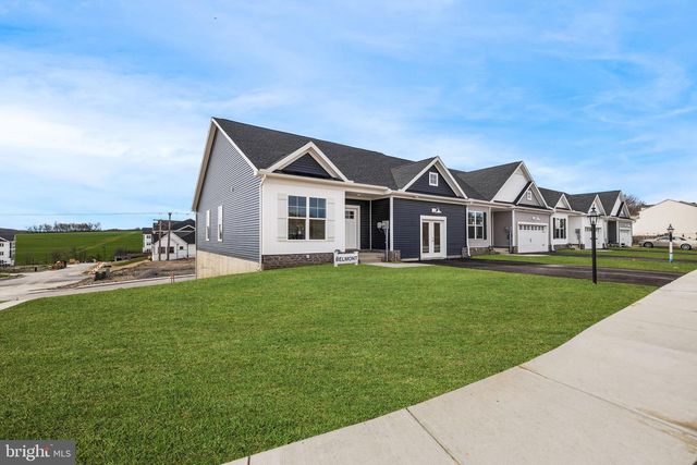 220 RIDGE VIEW LN, Hanover, PA 17331