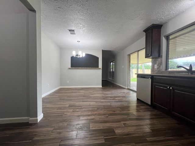 11826 Grapewood Drive, Houston, TX 77089