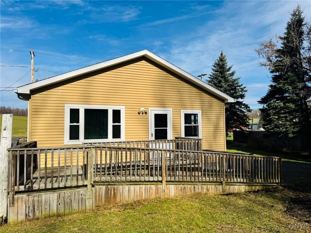 584 Mclean Road, Cortlandville, NY 13045