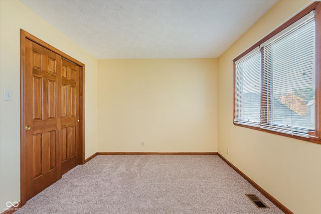 5803 Dapple Trace, Indianapolis, IN 46228