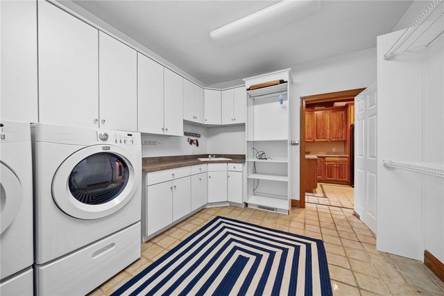 1351 Lindsey Rd, Neshannock Twp, PA 16105