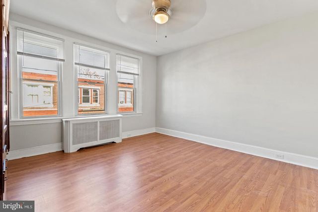858 E SCHILLER ST, Philadelphia, PA 19134