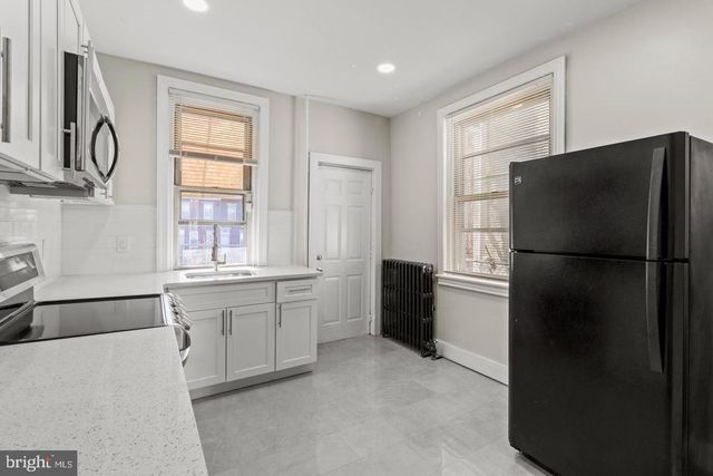 858 E SCHILLER ST, Philadelphia, PA 19134