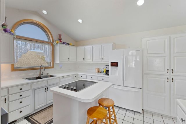 268 Wilshire Drive, Hollister, MO 65672