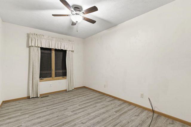 268 Wilshire Drive, Hollister, MO 65672