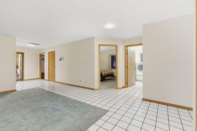 268 Wilshire Drive, Hollister, MO 65672