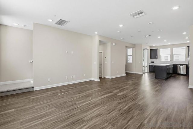 16755 Coyote Bush Dr. 11, San Diego, CA 92127