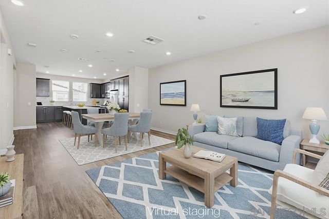 16755 Coyote Bush Dr. 11, San Diego, CA 92127