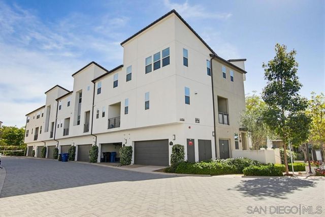 16755 Coyote Bush Dr. 11, San Diego, CA 92127