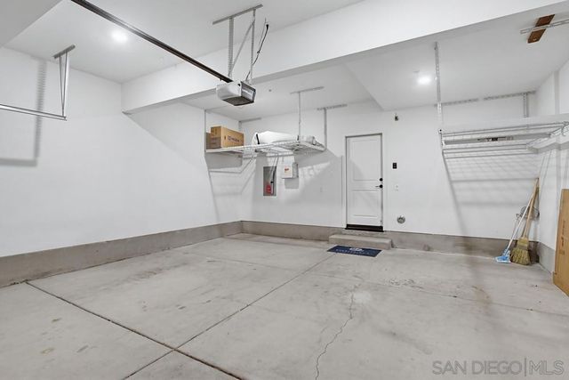 16755 Coyote Bush Dr. 11, San Diego, CA 92127