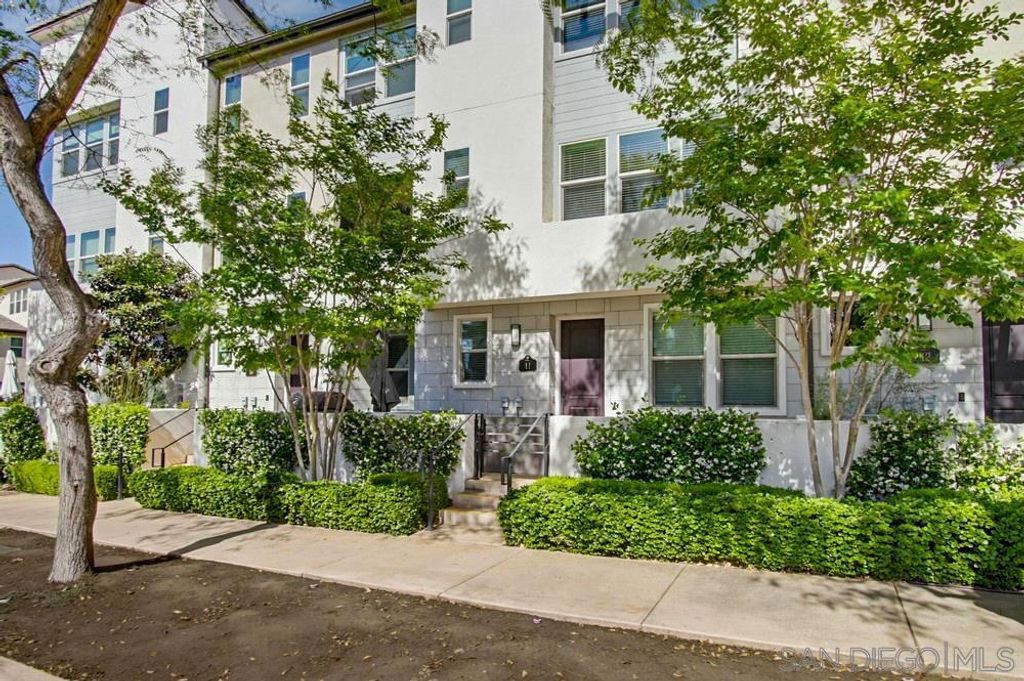 16755 Coyote Bush Dr. 11, San Diego, CA 92127