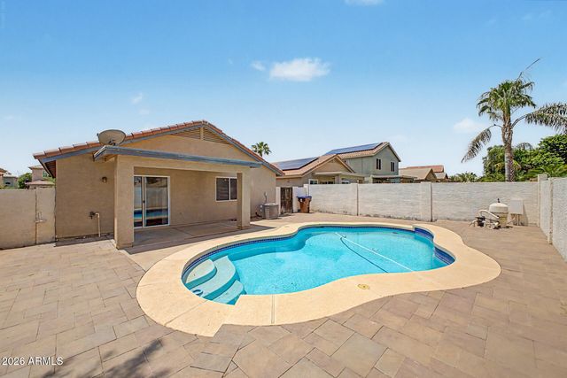 1448 E SAGUARO Trail, San Tan Valley, AZ 85143
