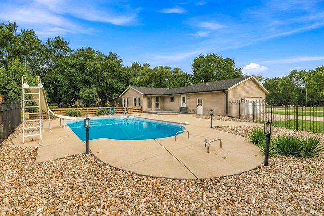 3006 Marshwood Road, Goshen, IN 46528