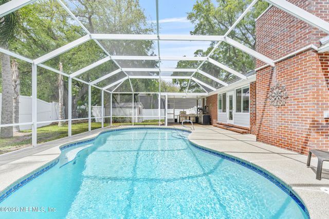 6656 RIVERCREST Drive, Jacksonville, FL 32226