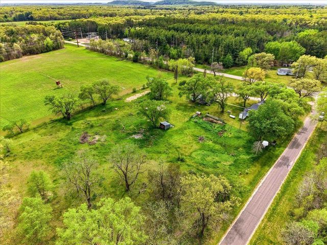 1097 Duck Creek Drive, Adams, WI 53910