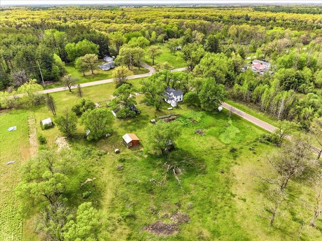 1097 Duck Creek Drive, Adams, WI 53910