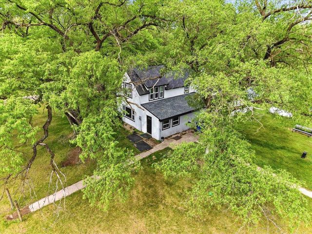 1097 Duck Creek Drive, Adams, WI 53910