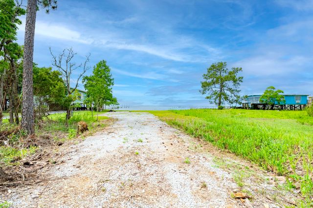 11629 County Road 1, Fairhope, AL 36532