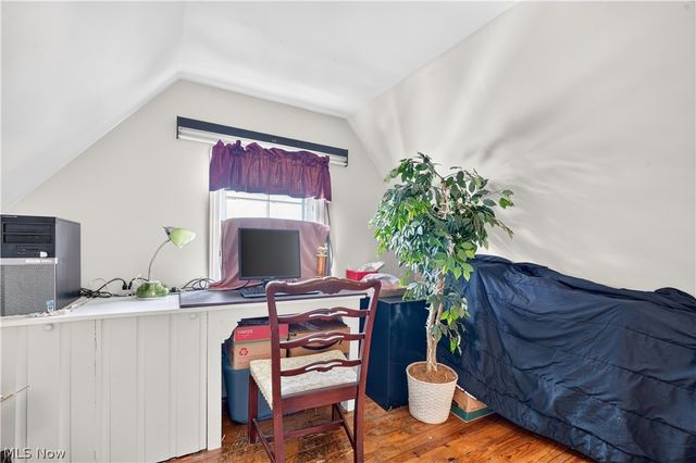 7101 Brownfield Drive, Parma, OH 44129