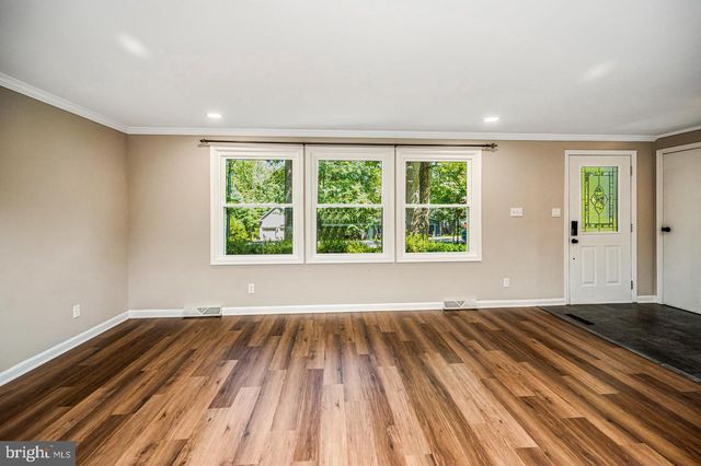 115 WASHINGTON ST, Locust Grove, VA 22508