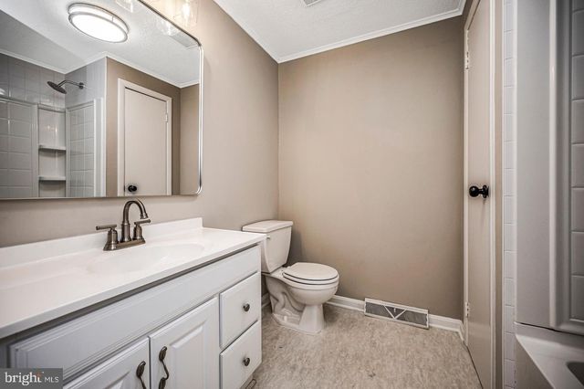 115 WASHINGTON ST, Locust Grove, VA 22508