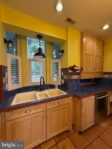 12330 POTOMAC VIEW RD, Newburg, MD 20664