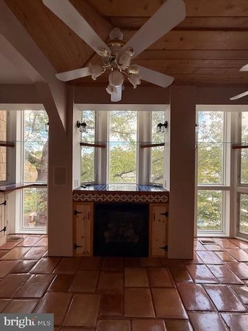 12330 POTOMAC VIEW RD, Newburg, MD 20664