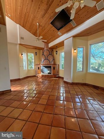 12330 POTOMAC VIEW RD, Newburg, MD 20664