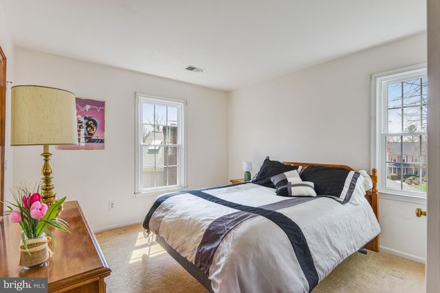 5004 PRINCE CASPIAN LN, Burke, VA 22015