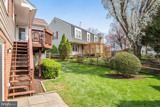 5004 PRINCE CASPIAN LN, Burke, VA 22015