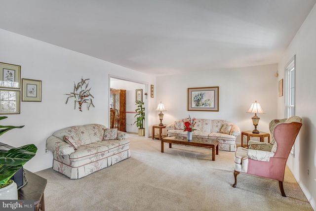 5004 PRINCE CASPIAN LN, Burke, VA 22015