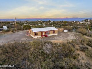 978 N White Oak Place, Oracle, AZ 85623