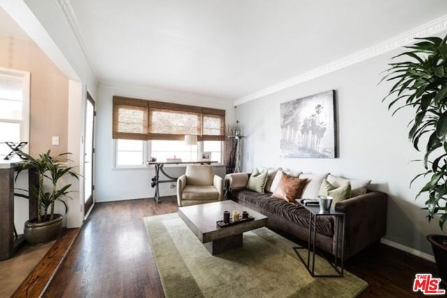 218 Venice Way, Venice, CA 90291