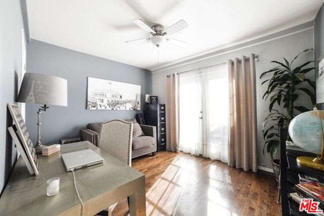 218 Venice Way, Venice, CA 90291