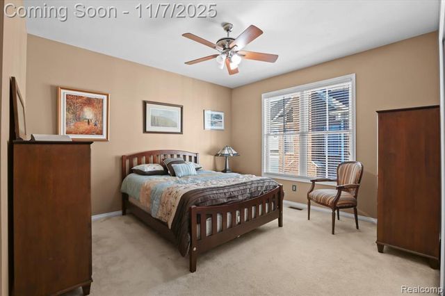 798 Taylor Lane, Canton, MI 48188