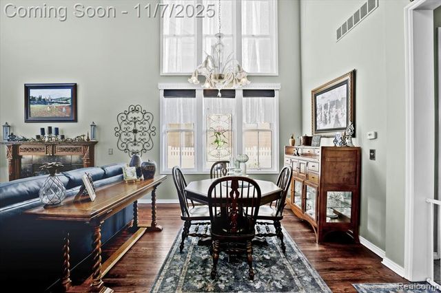 798 Taylor Lane, Canton, MI 48188