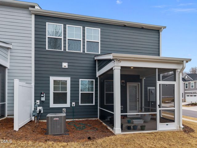 1866 Porch Swing Way, Apex, NC 27502