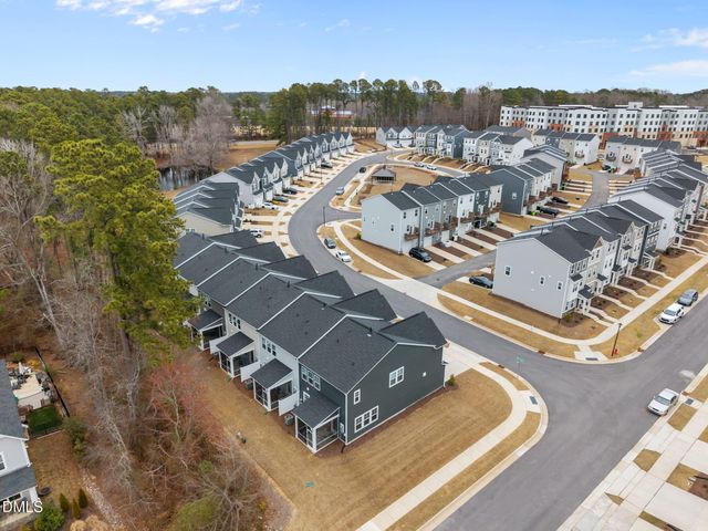 1866 Porch Swing Way, Apex, NC 27502