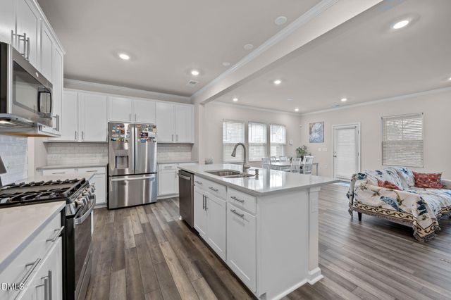 1866 Porch Swing Way, Apex, NC 27502