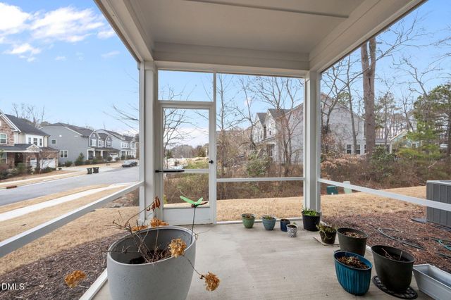 1866 Porch Swing Way, Apex, NC 27502