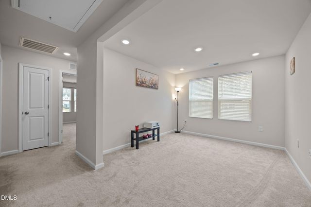 1866 Porch Swing Way, Apex, NC 27502