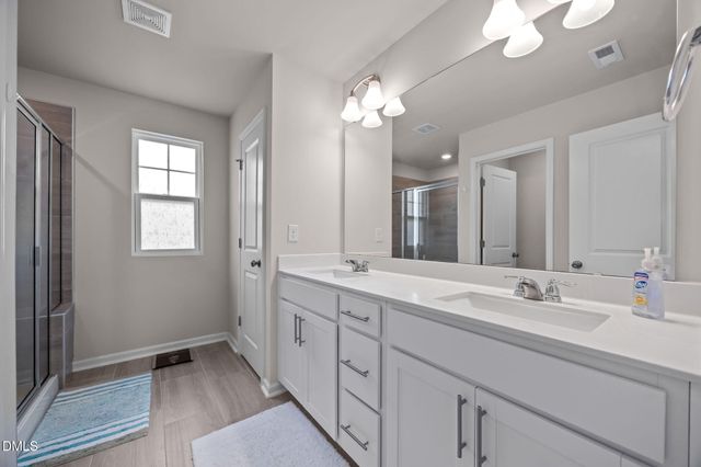 1866 Porch Swing Way, Apex, NC 27502