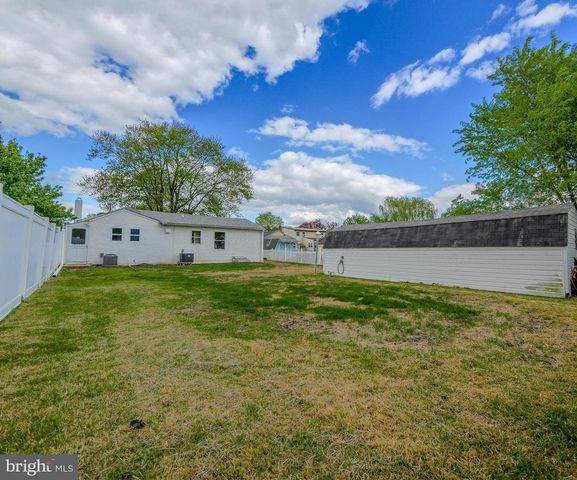 4828 GREENWOOD ST, Brookhaven, PA 19015