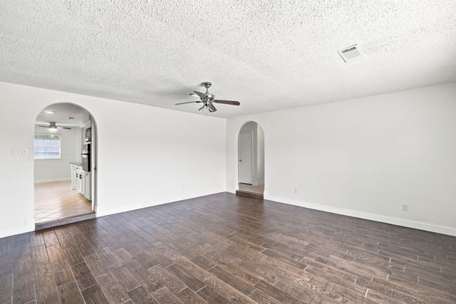 5420 Galway Lane, North Richland Hills, TX 76180